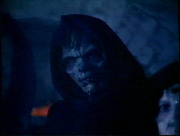 Кадр из фильма Некрополис / Necropolis (1987)