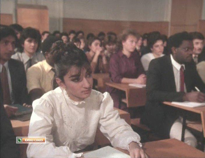 Кадр из фильма Другая жизнь (1987)