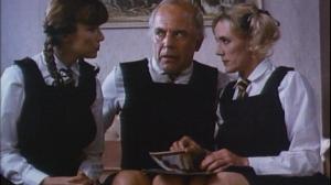 Кадры из фильма Интимные услуги / Personal Services (1987)