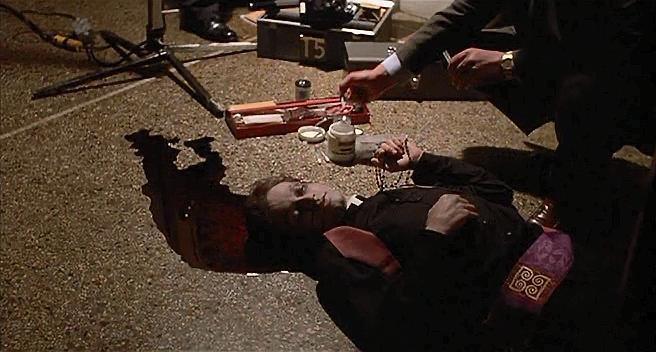 Кадр из фильма Убийства по чёткам / The Rosary Murders (1987)