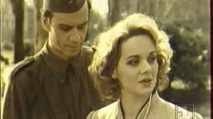 Кадры из фильма Офицер с розой / Oficir s ruzom (1987)