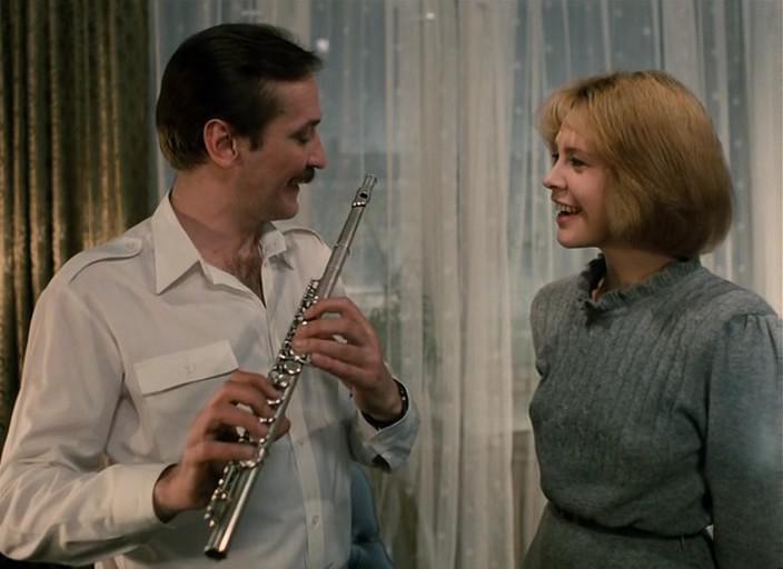Кадр из фильма Забытая мелодия для флейты (1987)