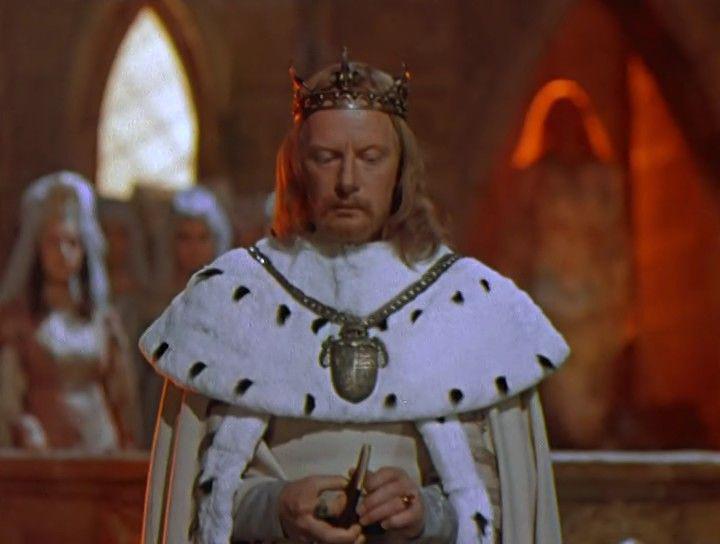 Кадр из фильма Новые приключения янки при дворе короля Артура (1988)