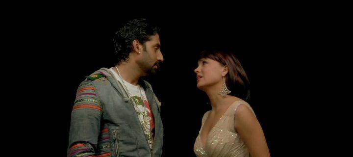 Кадр из фильма Встреча, подарившая любовь / Jhoom Barabar Jhoom (2007)