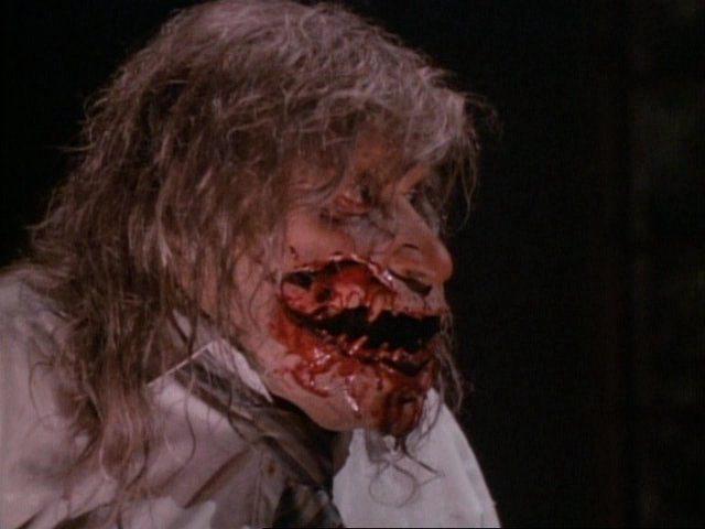 Кадр из фильма Вой 4 / Howling IV: The Original Nightmare (1988)