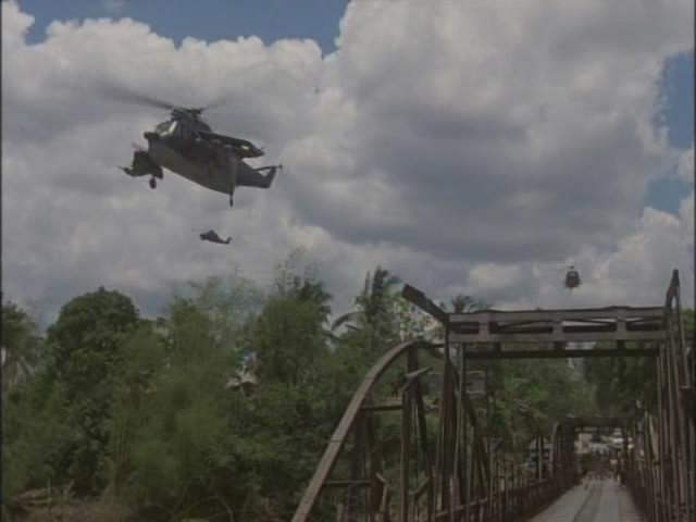Кадр из фильма Брэддок: Без вести пропавшие 3 / Braddock: Missing in Action III (1988)