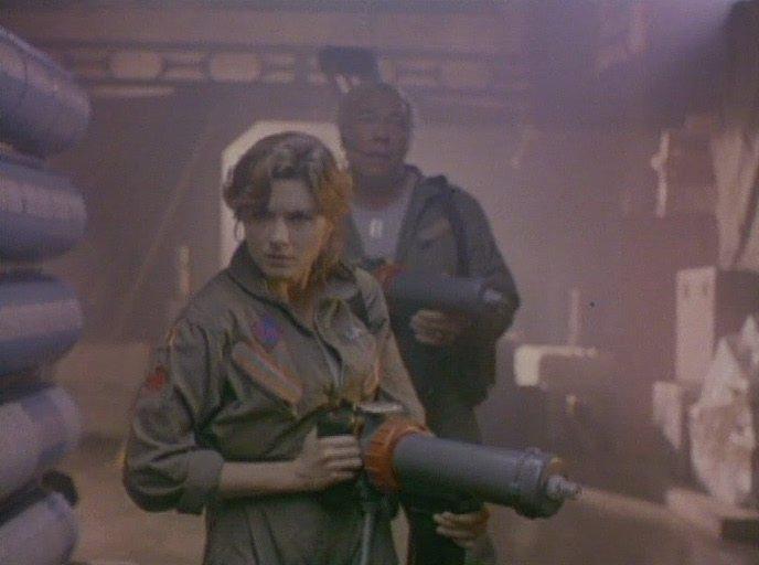 Кадр из фильма Внутренний страх / The Terror Within (1988)