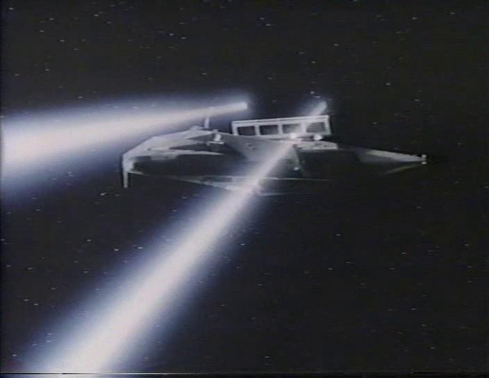 Кадр из фильма Звёздный Странник / Earth Star Voyager (1988)