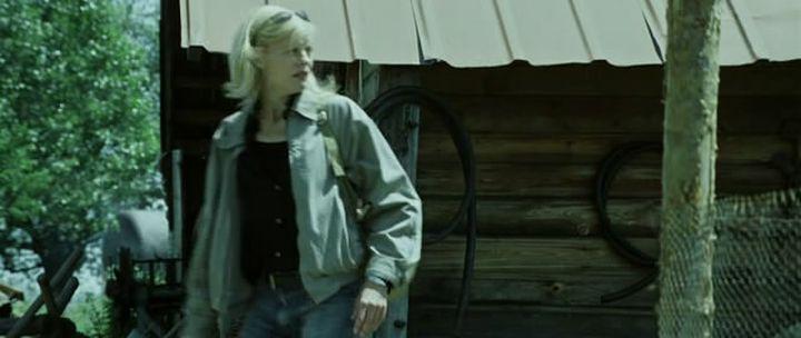Кадр из фильма Заброшенный дом / The Abandoned (2007)