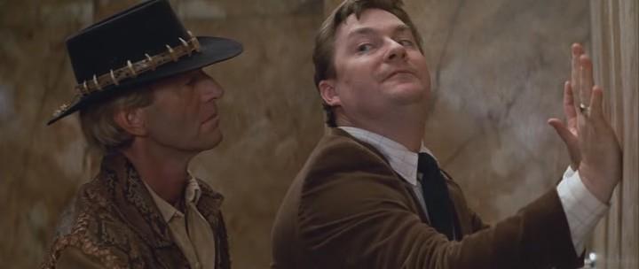 Кадр из фильма Крокодил Данди 2 / Crocodile Dundee II (1988)