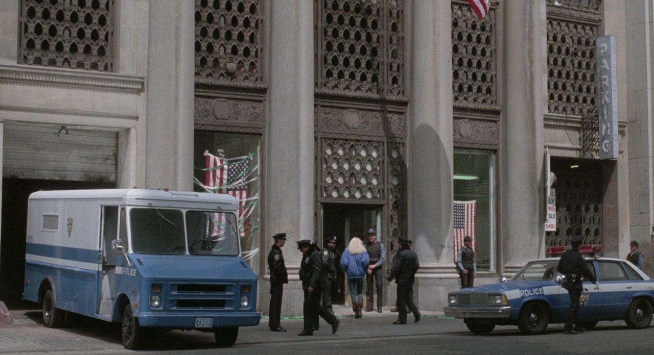 Кадр из фильма Маньяк-полицейский / Maniac Cop (1988)