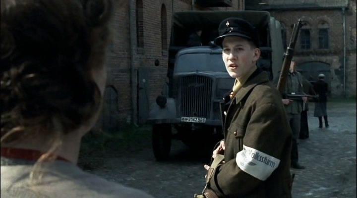 Кадр из фильма Бегство / Die Flucht (2007)
