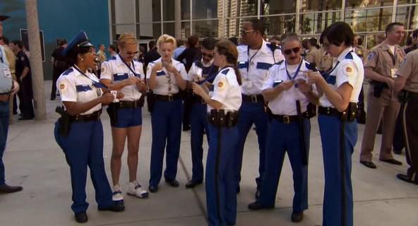 Кадр из фильма 911: Мальчики по вызову / Reno 911!: Miami (2007)