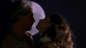 Кадры из фильма Луна над Парадором / Moon Over Parador (1988)
