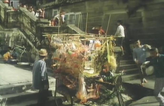 Кадр из фильма Раскрашенные лица / Qi xiao fu (1988)