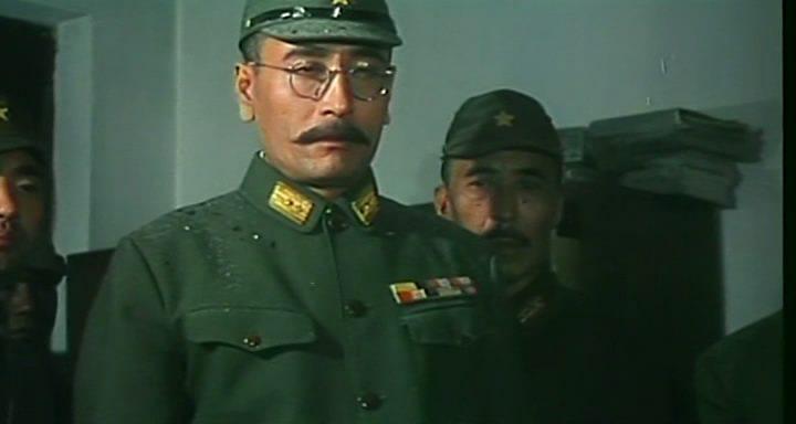 Кадр из фильма Человек за солнцем / Hei tai yang 731 (1988)