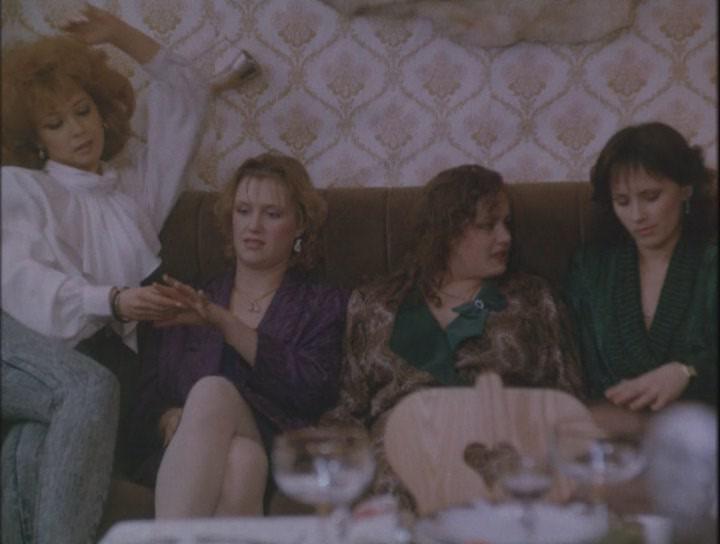 Кадр из фильма За прекрасных дам (1989)