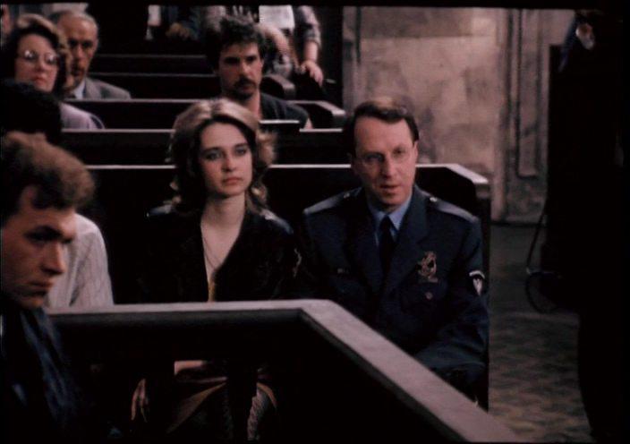 Кадр из фильма Идеальное преступление (1989)