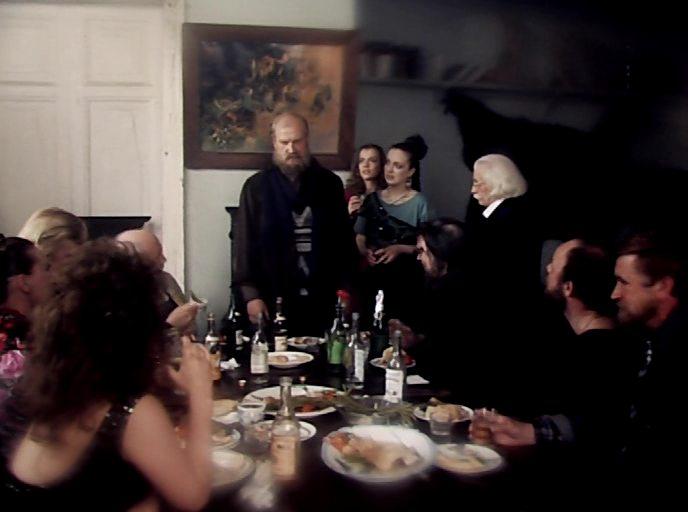 Кадр из фильма Лестница (1989)