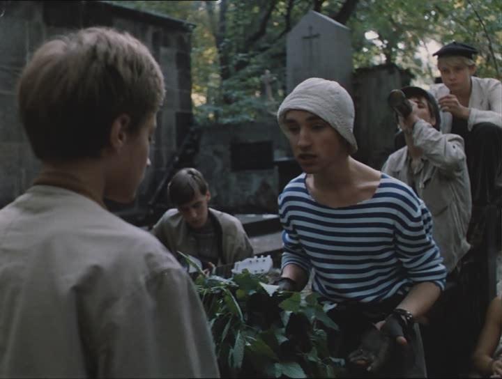Кадр из фильма Блаженные и девчонка / Blázni a devcátka (1989)