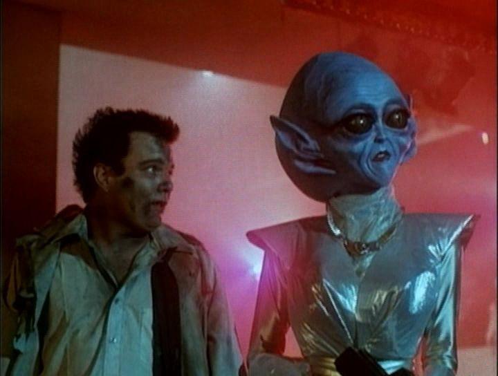 Кадр из фильма Доктор Чужой / Dr. Alien (1989)