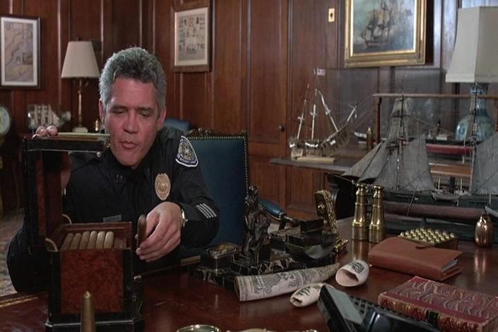 Кадр из фильма Полицейская академия 6: Город в осаде / Police Academy 6: City Under Siege (1989)