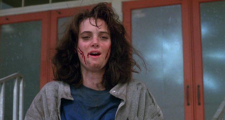 Кадр из фильма Смертельное влечение / Heathers (1989)