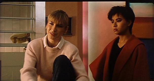 Кадр из фильма Над законом 2: Ярость блондинки / Shi jie da shai (1989)