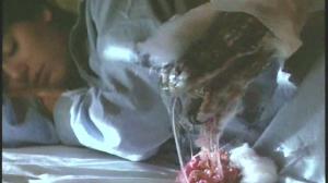 Кадры из фильма Проклятие 2: Укус / Curse II: The Bite (1989)