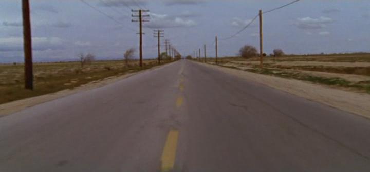 Кадр из фильма Остановка / Rest Stop (2006)