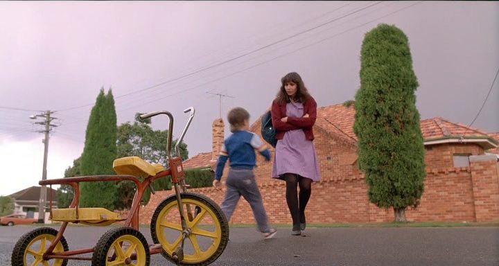 Кадр из фильма Душечка / Sweetie (1989)