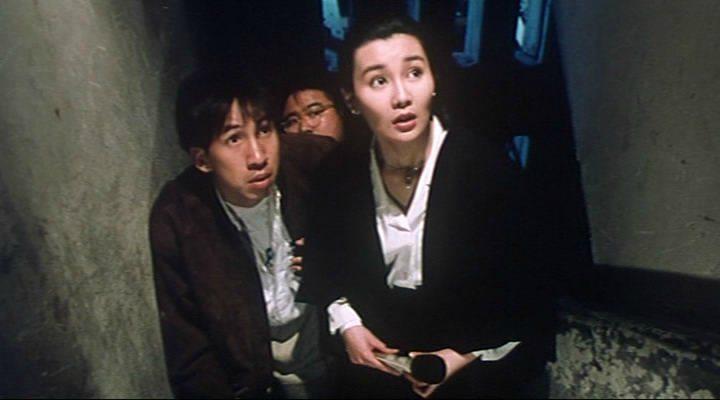 Кадр из фильма В объятиях любви / Qiu ai ye jing hun (1989)