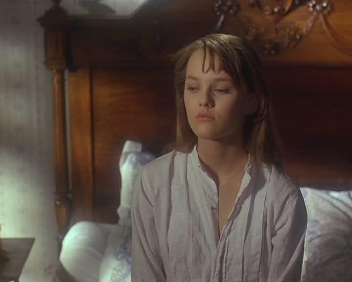 Кадр из фильма Белая свадьба / Noce blanche (1989)