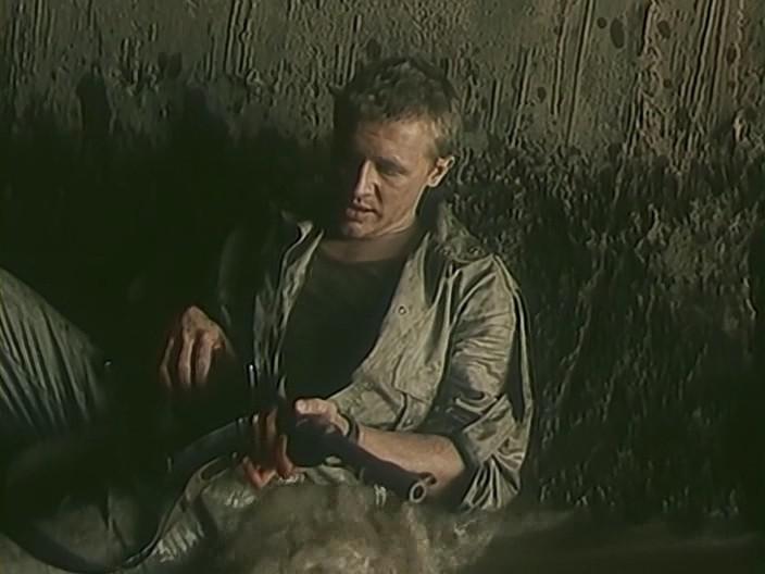 Кадр из фильма Дрянь (1990)