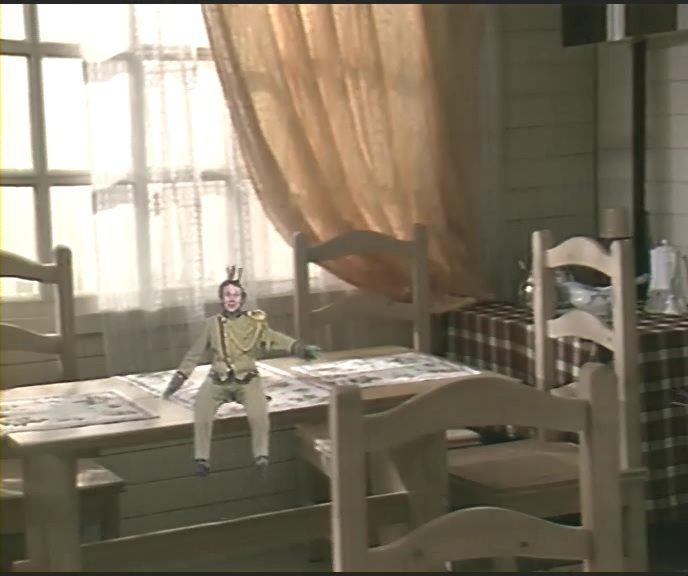 Кадр из фильма Долой огуречного короля (1990)