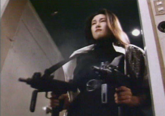 Кадр из фильма Куклы-убийцы / Jing tian long hu bao (1990)