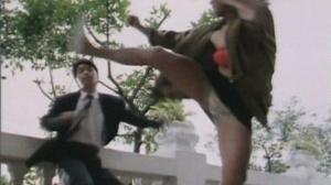 Кадры из фильма Куклы-убийцы / Jing tian long hu bao (1990)
