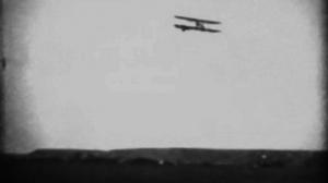 Кадры из фильма Прорыв сквозь тучи / A Dash Through the Clouds (1912)