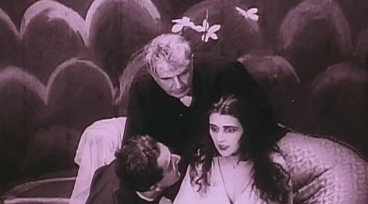 Кадр из фильма Кабинет доктора Калигари / Das Cabinet des Dr. Caligari (1920)