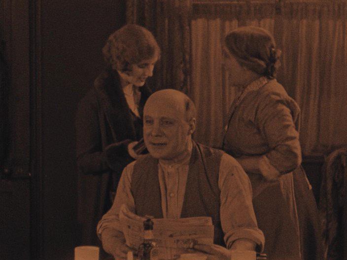 Кадр из фильма Жилец: история лондонского тумана / The Lodger: A Story of the London Fog (1927)