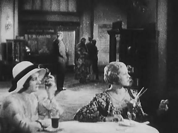 Кадр из фильма Бомбы на Монте-Карло / Bomben auf Monte Carlo (1931)