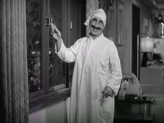 Кадр из фильма Утиный суп / Duck Soup (1933)