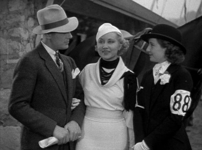 Кадр из фильма Женщина в красном / The Woman in Red (1935)