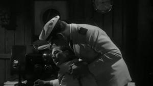 Кадры из фильма Моря Китая / China Seas (1935)