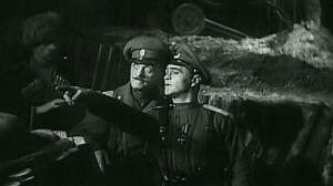 Кадры из фильма Додек на фронте / Dodek na froncie (1936)