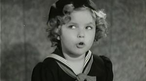 Кадры из фильма Бедная, маленькая богатая девочка / Poor Little Rich Girl (1936)