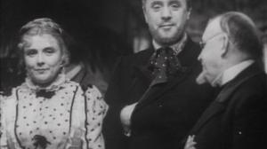 Кадры из фильма Человек в футляре (1939)