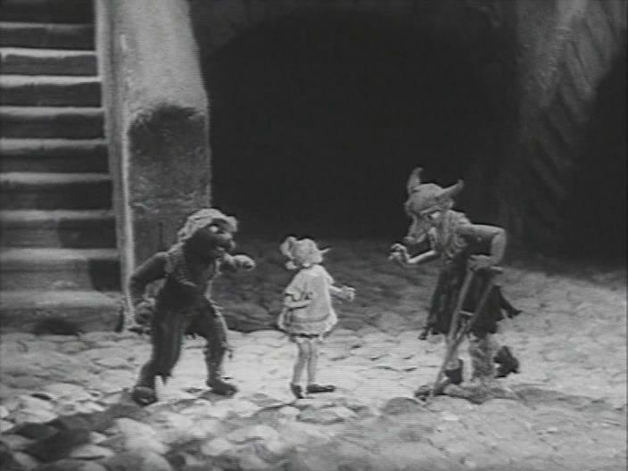 Кадр из фильма Золотой ключик (1939)
