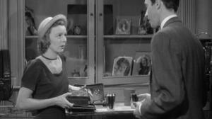 Кадры из фильма Магазинчик за углом / The Shop Around the Corner (1940)
