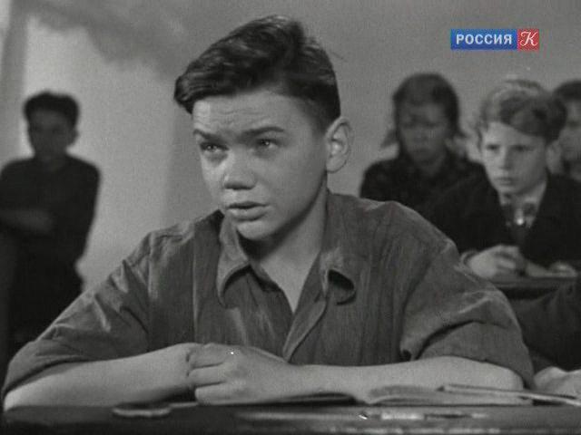 Кадр из фильма Весенний поток (1940)